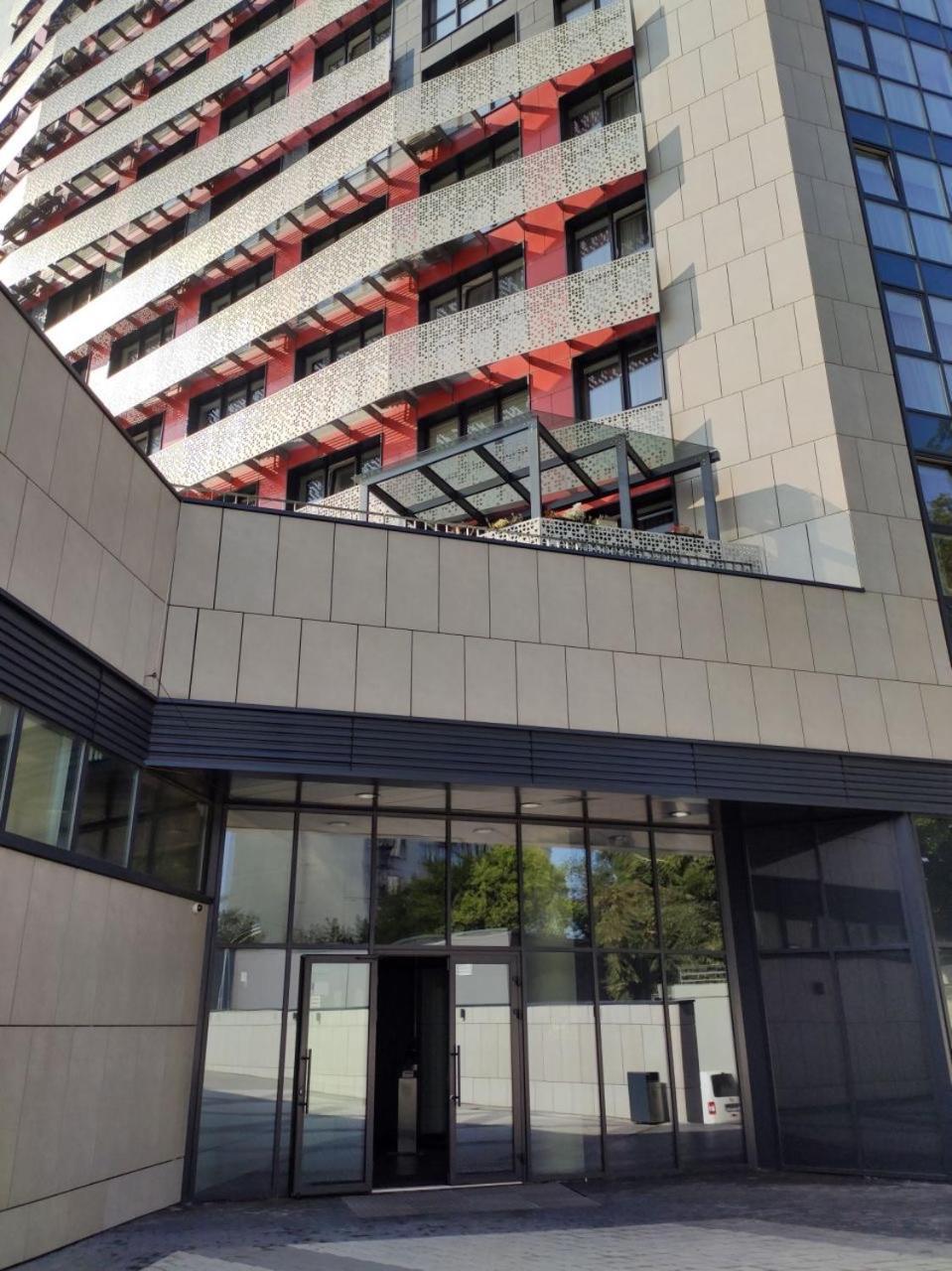 21-212 Petrovdom In Mint Apartments At Rc Kvartet Near Central Railway Station Kyiv Exterior photo