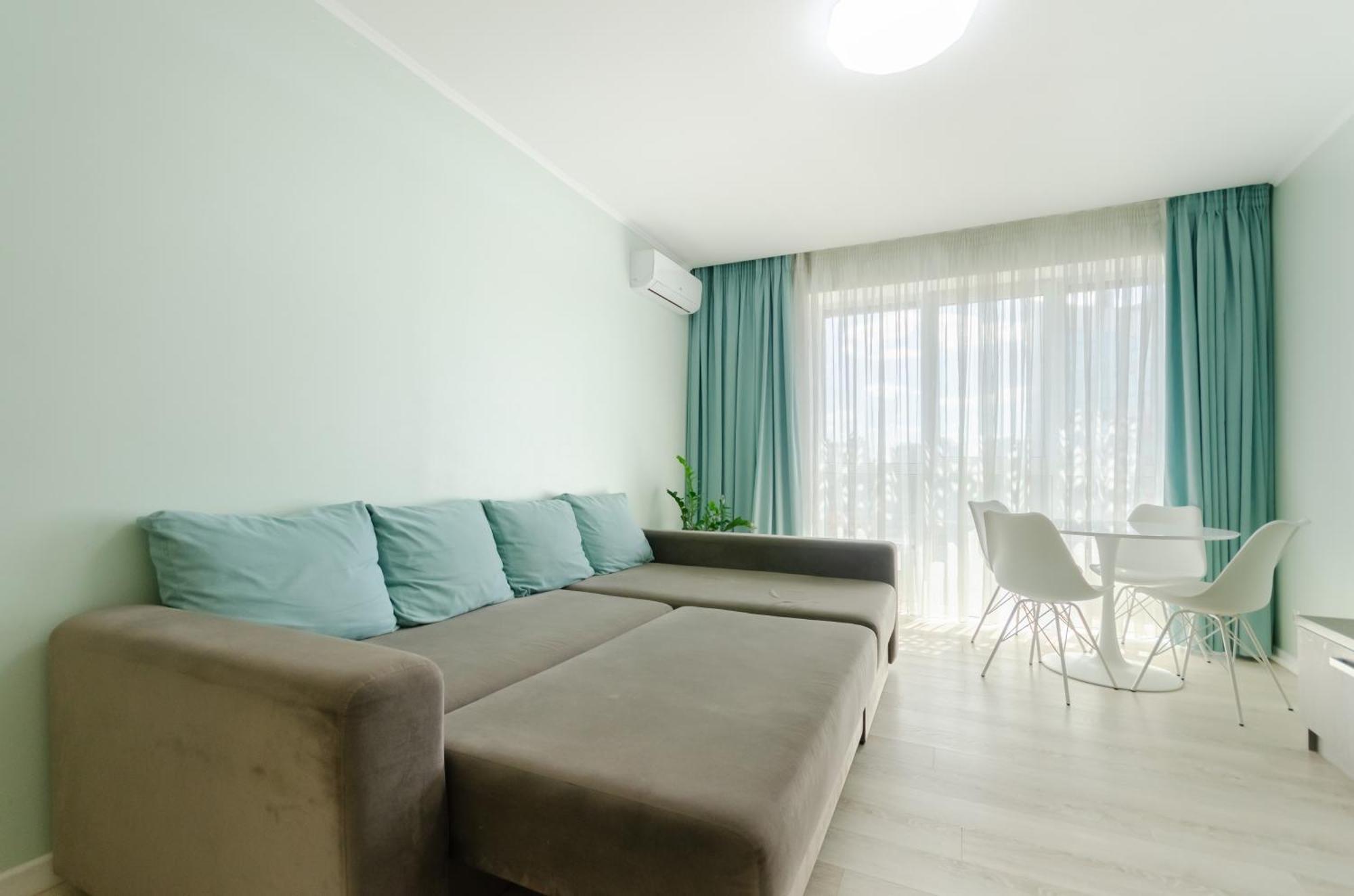 21-212 Petrovdom In Mint Apartments At Rc Kvartet Near Central Railway Station Kyiv Exterior photo