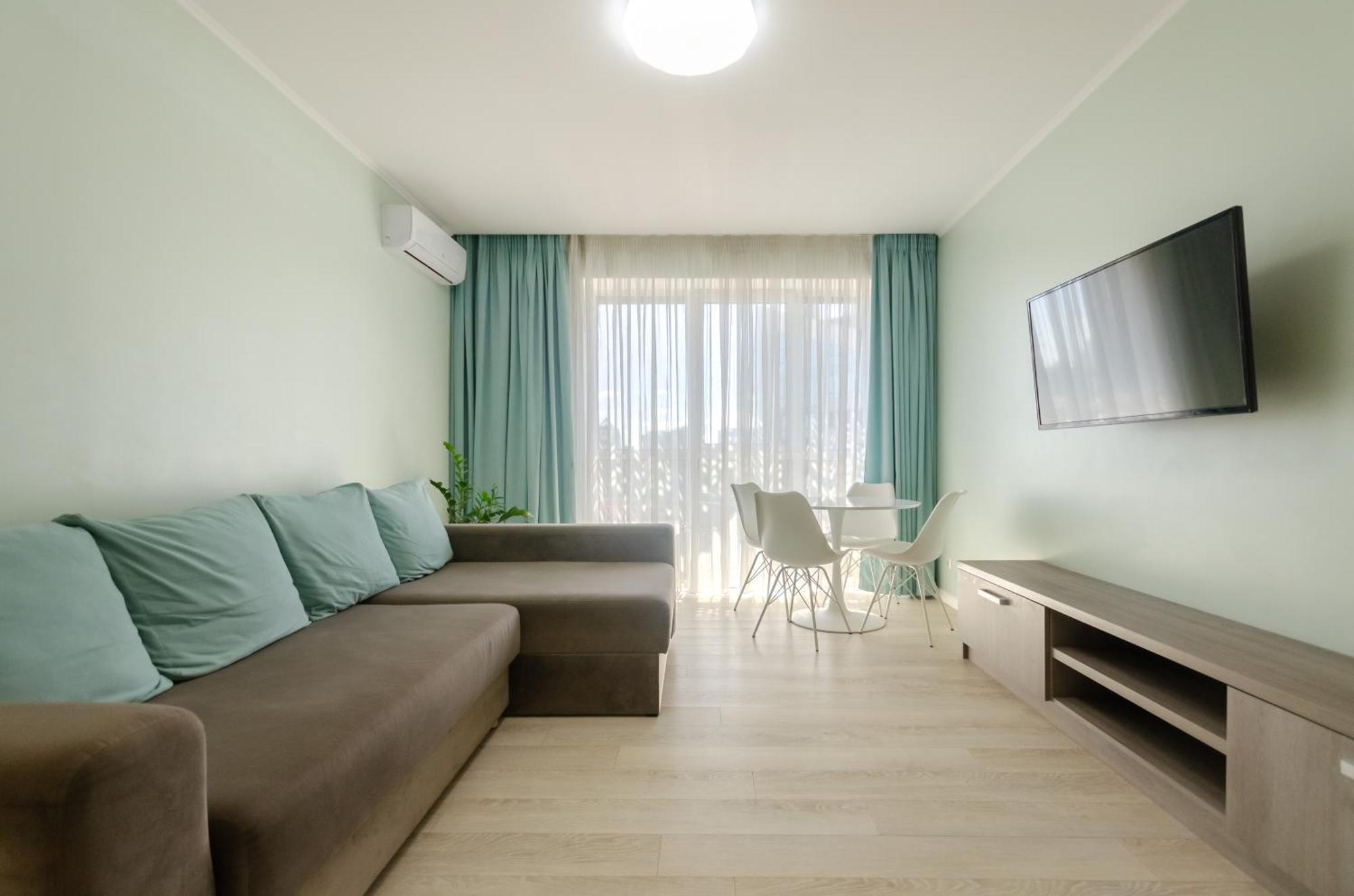21-212 Petrovdom In Mint Apartments At Rc Kvartet Near Central Railway Station Kyiv Exterior photo